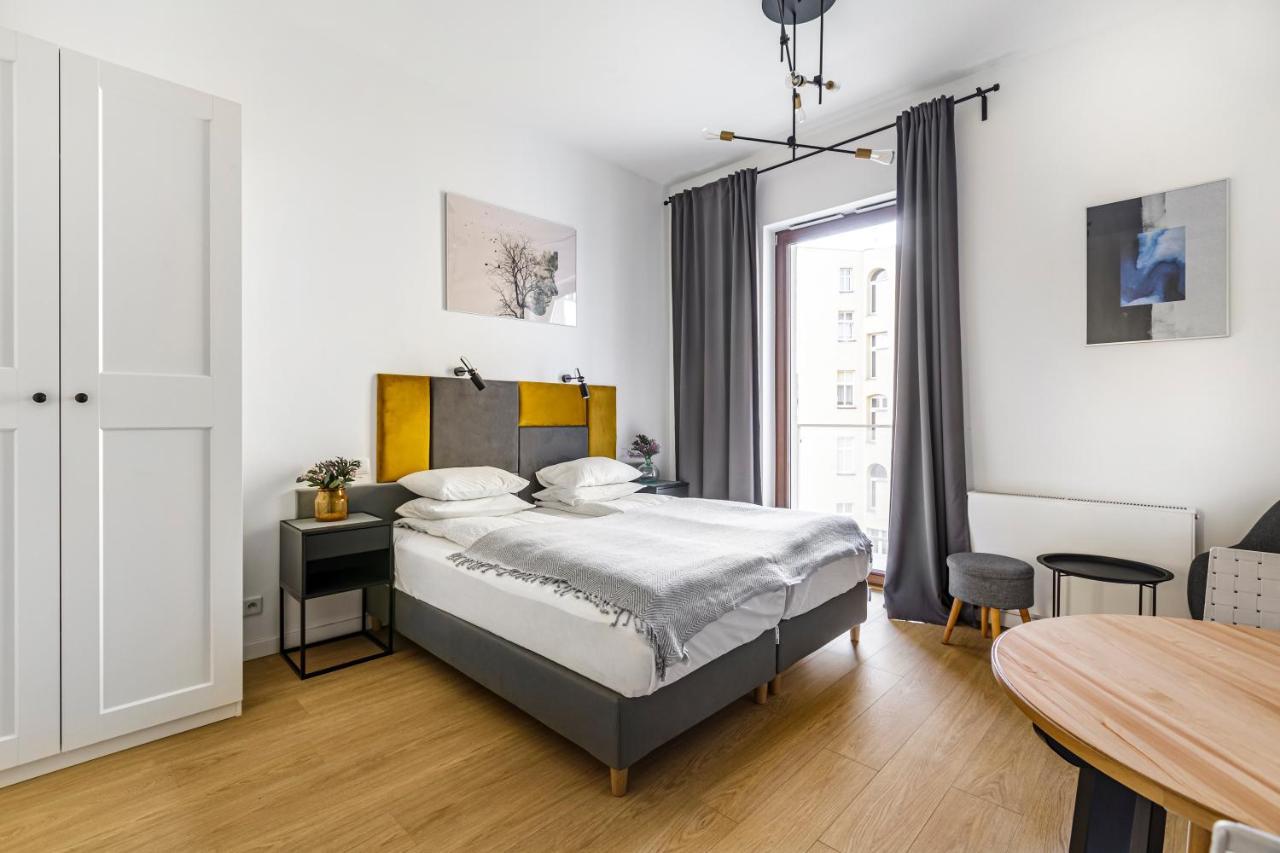Homewell Apartments Zelazko بوزنان المظهر الخارجي الصورة