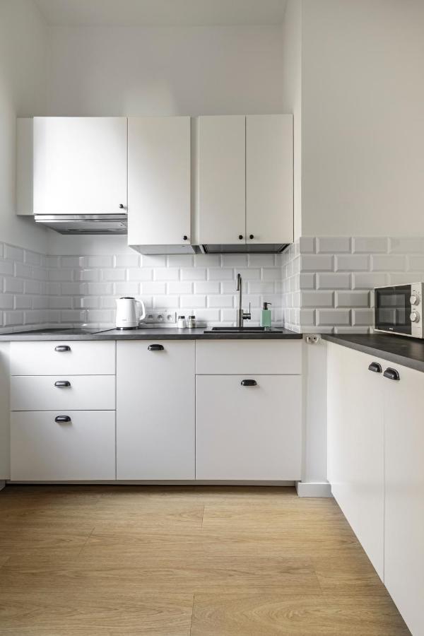 Homewell Apartments Zelazko بوزنان المظهر الخارجي الصورة